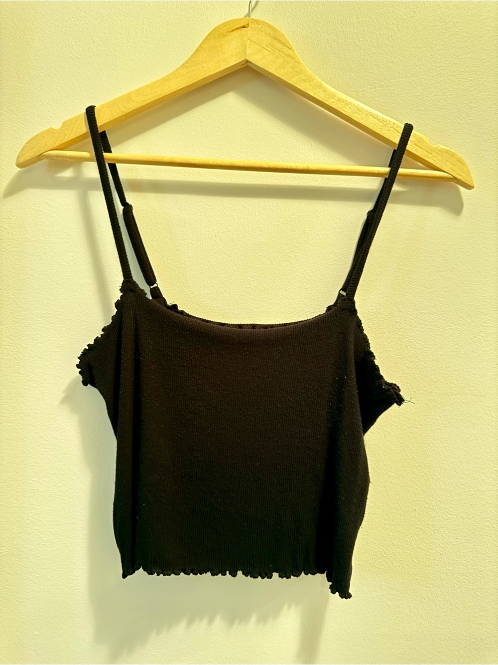 GARAGE Black Lettuce Hem Spaghetti Strap Crop Top Lightweight Y2K Cami